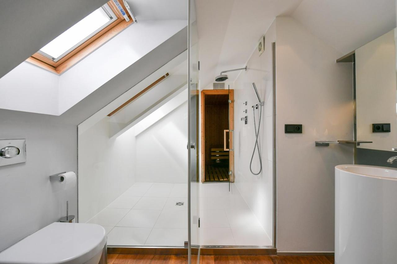 פראג Luxury Central Penthouse With Sauna, Terrace, 250M2, 5Bdrm, 3Bthrm מראה חיצוני תמונה